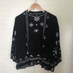 Boho Chic Bell Sleeves Light Jacket Blouse